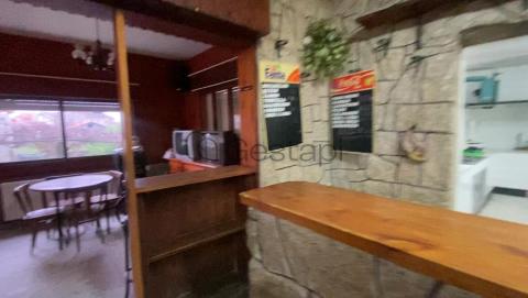 EDIFICIO CON GRAN POTENCIAL EN SAN VICENTE DO GROVE