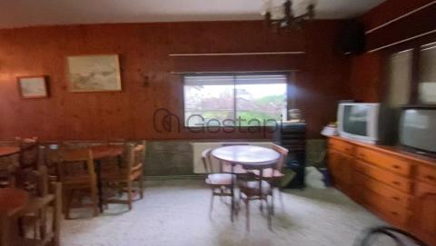 EDIFICIO CON GRAN POTENCIAL EN SAN VICENTE DO GROVE