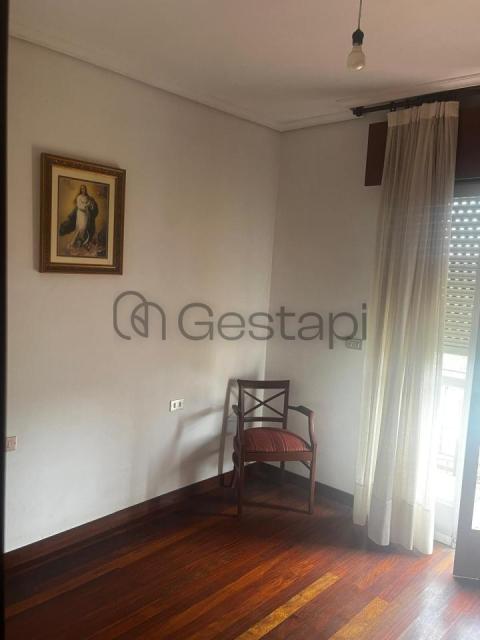 CASA UNIFAMILIAR EN BEMBRIVE VIGO
