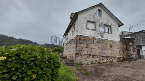 FINCA + CASA EN LA ZONA DE BARREIRO (DORRON) SANXENXO