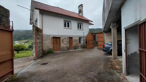 FINCA + CASA EN LA ZONA DE BARREIRO (DORRON) SANXENXO
