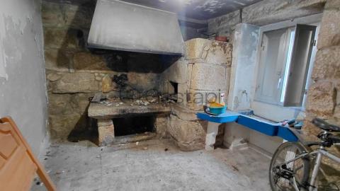 FINCA + CASA EN LA ZONA DE BARREIRO (DORRON) SANXENXO