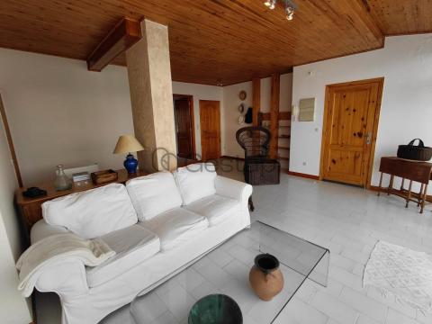 ATICO CON PISCINA EN SANXENXO